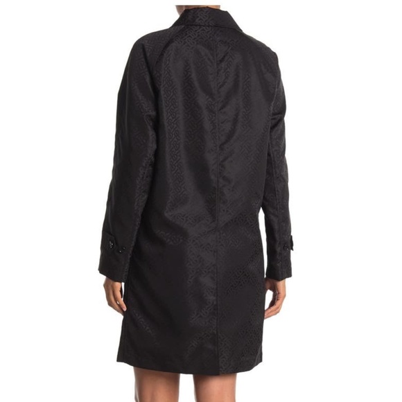 BURBERRY Camden Macintosh Jacket - Picture 2 of 7